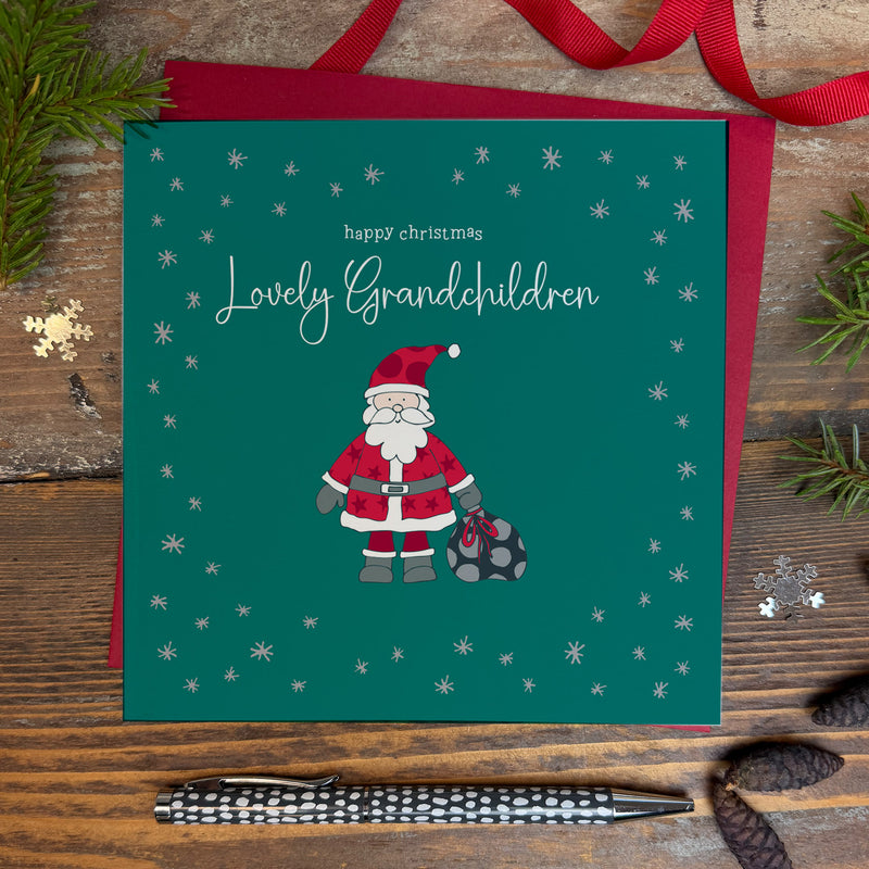 Happy Christmas Lovely Grandchildren (XGR15)